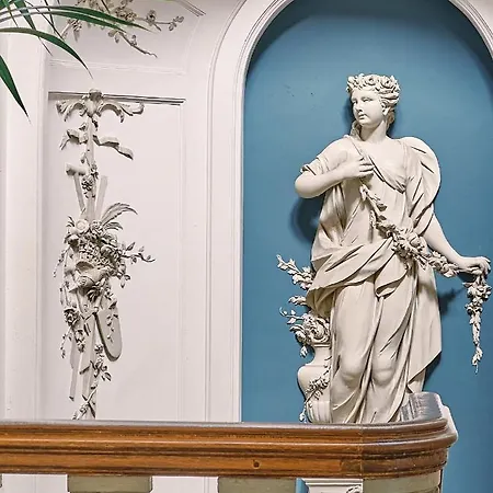 Hotel Eco Plantage Rococo Velsen-Zuid