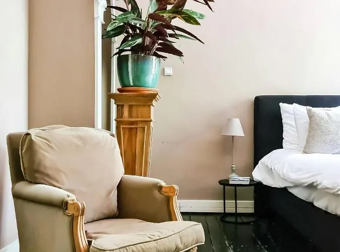 Eco Plantage Rococo 4*